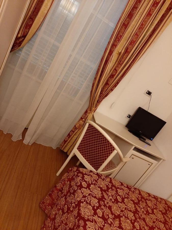 Hotel Vedute Fucecchio Zewnętrze zdjęcie