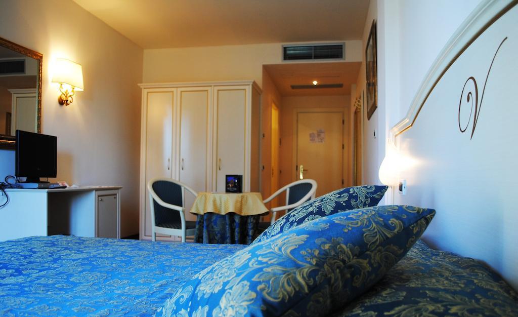 Hotel Vedute Fucecchio Zewnętrze zdjęcie
